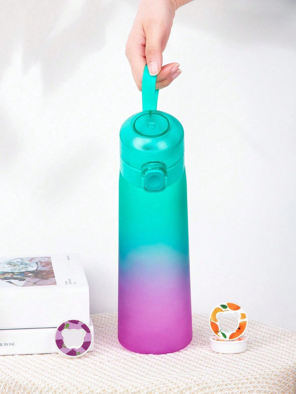 Flavored Water Bottle - 650ml Frosted Black with Scent Pod