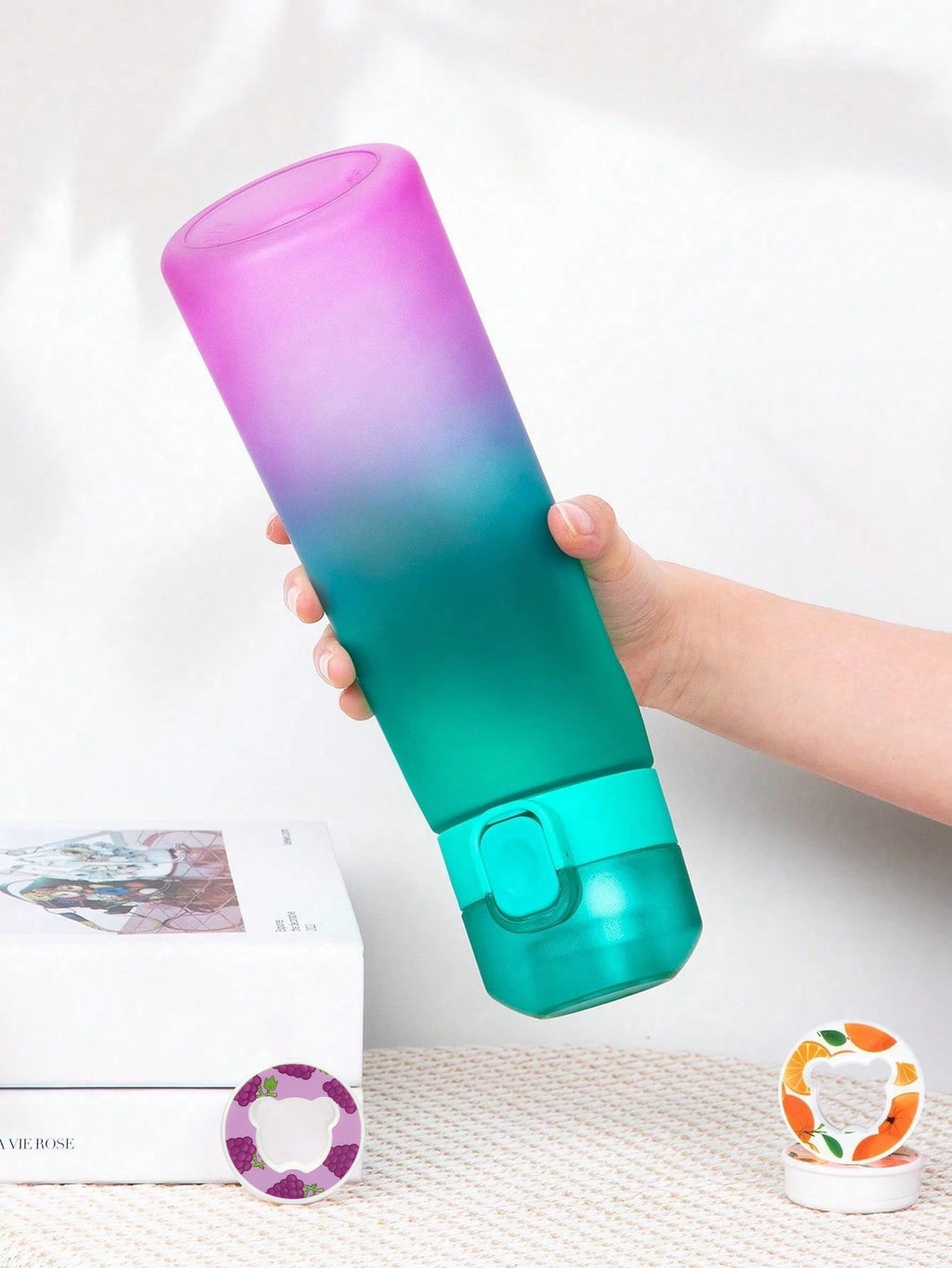 Flavored Water Bottle - 650ml Frosted Black with Scent Pod