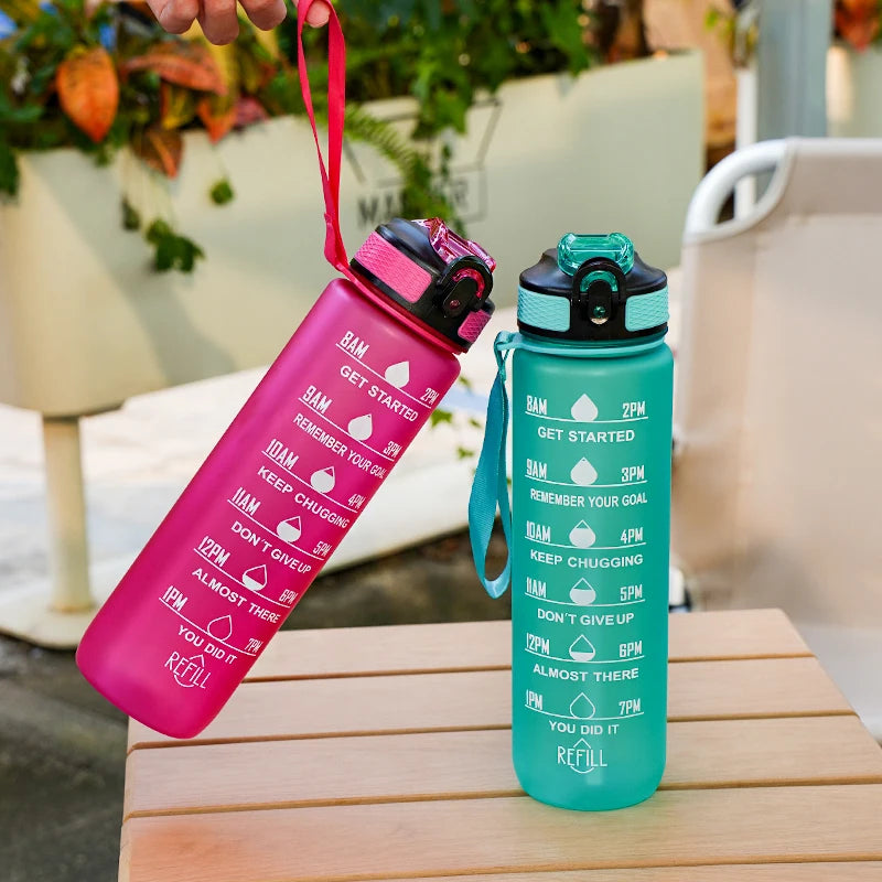 Motivational Water Bottle - 1L with Time Marks and Straw
