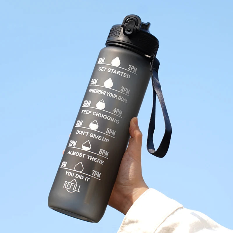 Motivational Water Bottle - 1L with Time Marks and Straw